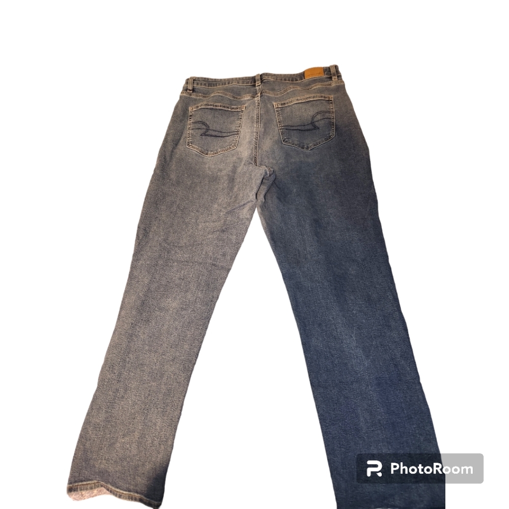 American Eagle Mom Jean